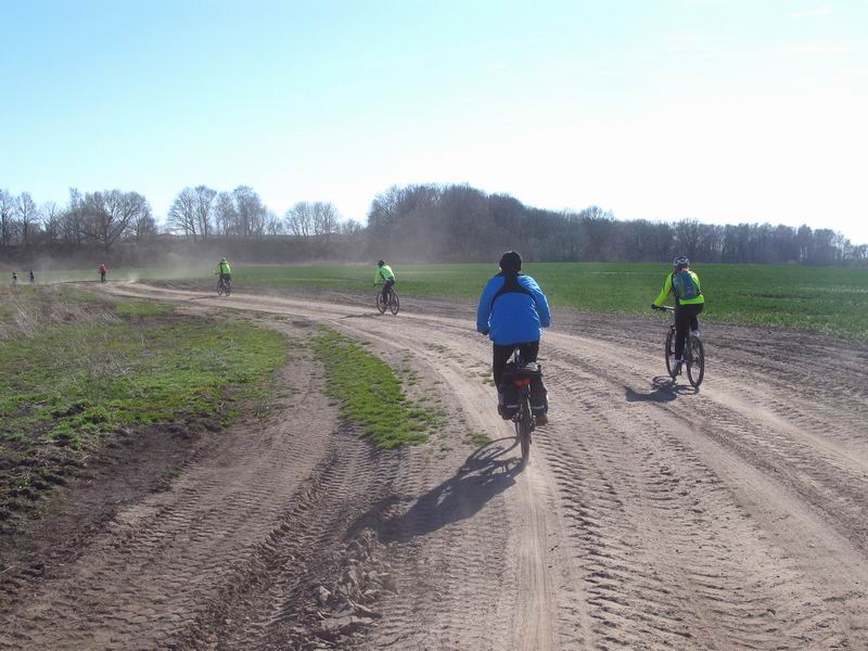 Подъезжаем к Зелёному Гаю.