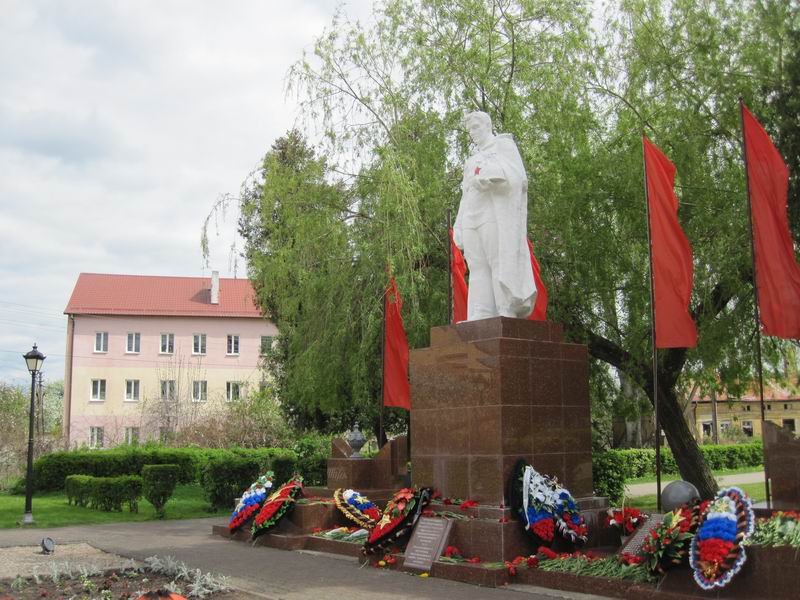 Памятник павшим воинам в Краснознаменске